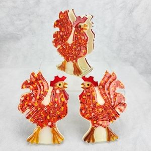 Vtg Chicken Rooster Lucite Napkin Letter Holder